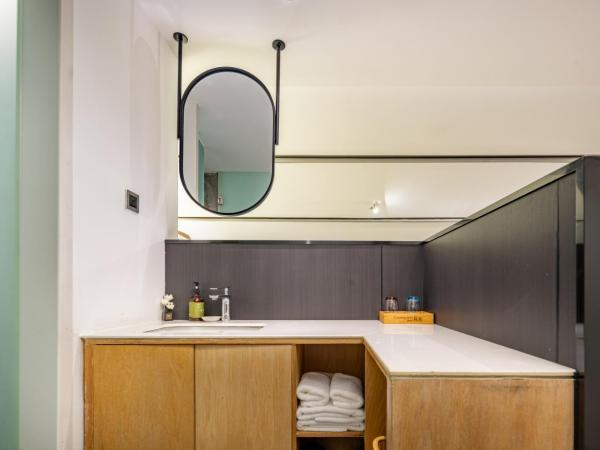 Trip Voicer Chengdu Wide and Narrow Alley : photo 5 de la chambre elegant king bed