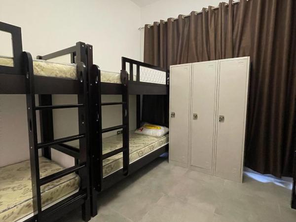Oval Tower Business Bay : photo 4 de la chambre dortoir pour femmes de 6 lits