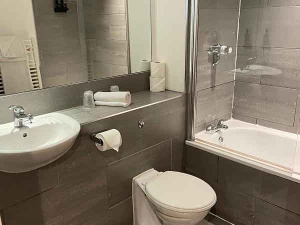 The Royal Hotel Cardiff : photo 9 de la chambre chambre double standard