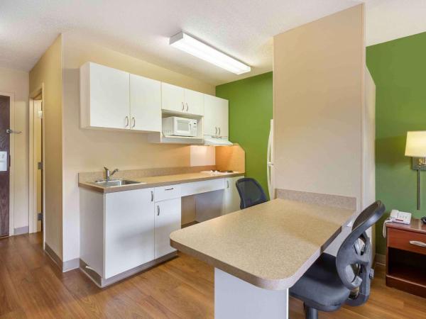 Extended Stay America Suites - Memphis - Germantown West : photo 4 de la chambre studio lit queen-size - non-fumeurs