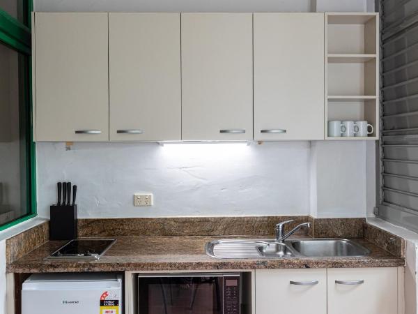 Club Tropical Resort - Official Onsite Reception & Check In : photo 8 de la chambre appartement 2 chambres sun light