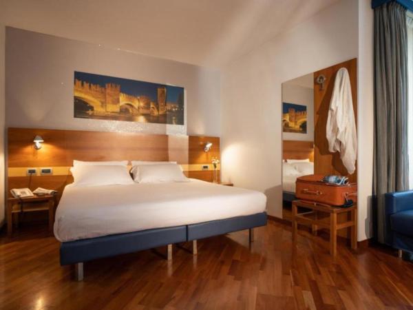 Best Western Hotel Fiera Verona : photo 7 de la chambre chambre lit king-size classique - non-fumeurs