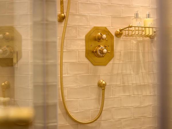 Maison 1896 : photo 8 de la chambre chambre lit king-size supérieure