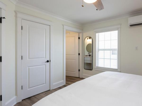 Breakers 204 Inn at Old Beach : photo 8 de la chambre suite