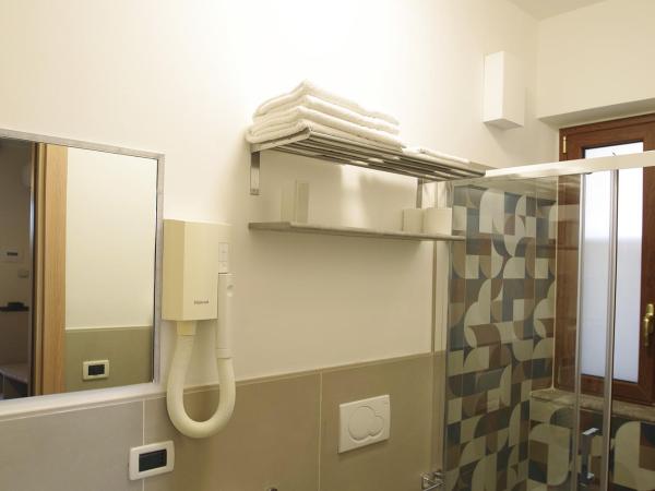 B&B Villa Valentina : photo 6 de la chambre chambre double standard