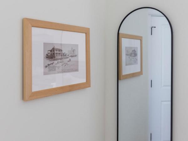 Hilltop 104 Inn at Old Beach : photo 1 de la chambre suite