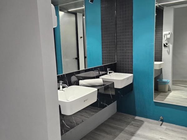 Pantai Inn Kota Kinabalu : photo 7 de la chambre chambre familiale supérieure