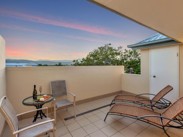 The Newport on Macrossan - Adults Only : photo 1 de la chambre appartement supérieur 1 chambre