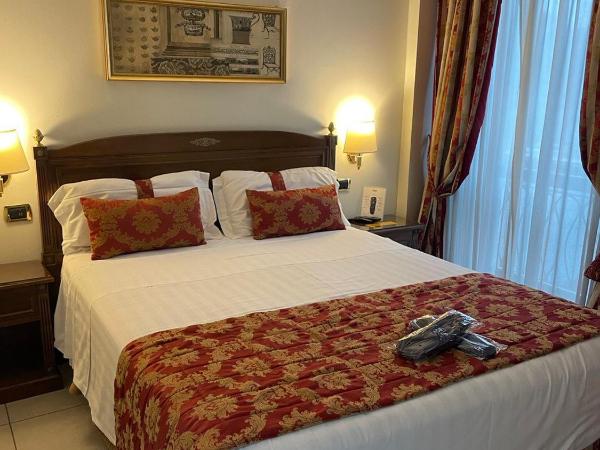 Hotel Villa Savoia : photo 2 de la chambre chambre quadruple confort