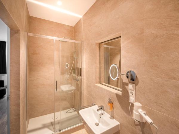 MiDoma, Self Check-In Hotel, Hannover Messe : photo 2 de la chambre grande chambre double