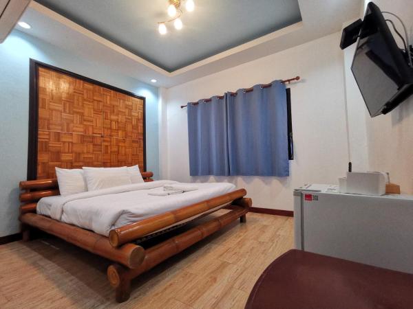 Kan Home Hotel : photo 2 de la chambre chambre standard lit queen-size