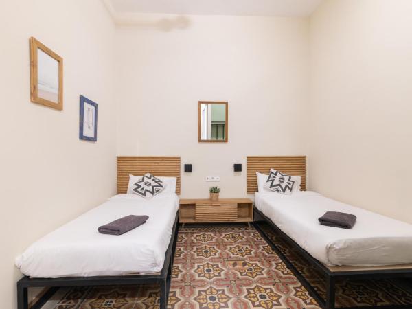 Bird House : photo 3 de la chambre chambre lits jumeaux avec salle de bains privative