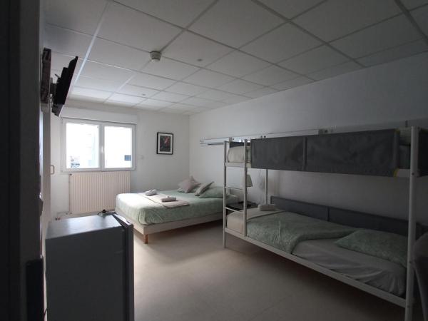 Hôtel Labat : photo 2 de la chambre chambre double familiale