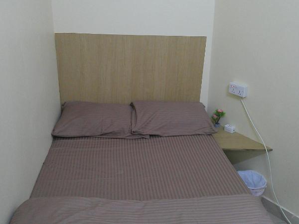 Ruby Star Hostel 21 Dubai : photo 7 de la chambre chambre double standard avec salle de bains commune