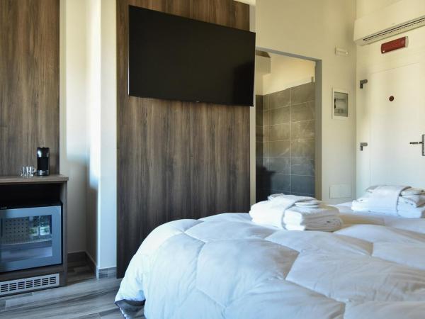 Royal Garden luxury rooms : photo 6 de la chambre chambre double standard