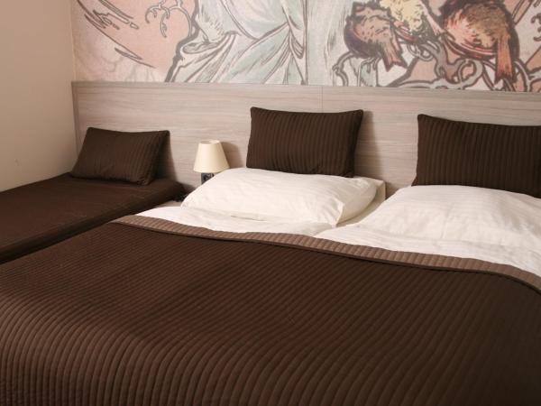 Hotel Klara : photo 1 de la chambre chambre triple