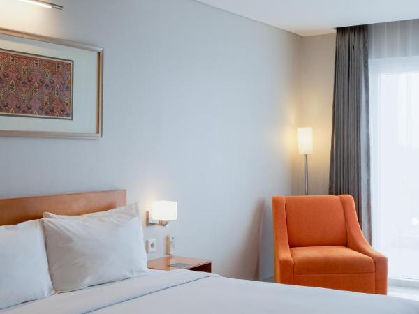 The Capital Hotel Surabaya : photo 7 de la chambre chambre double ou lits jumeaux exécutive