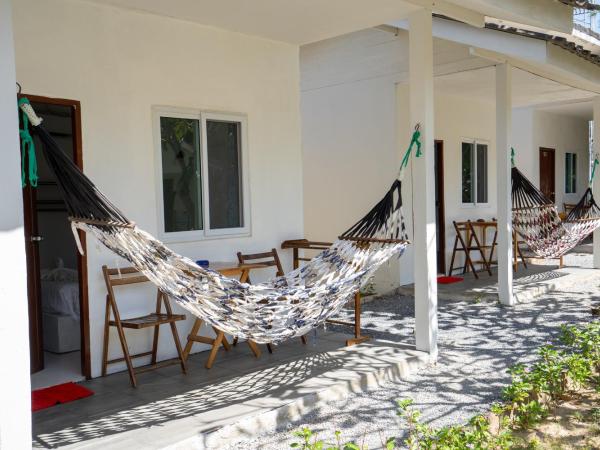 Isara Lanta Beach Resort : photo 6 de la chambre bungalow standard