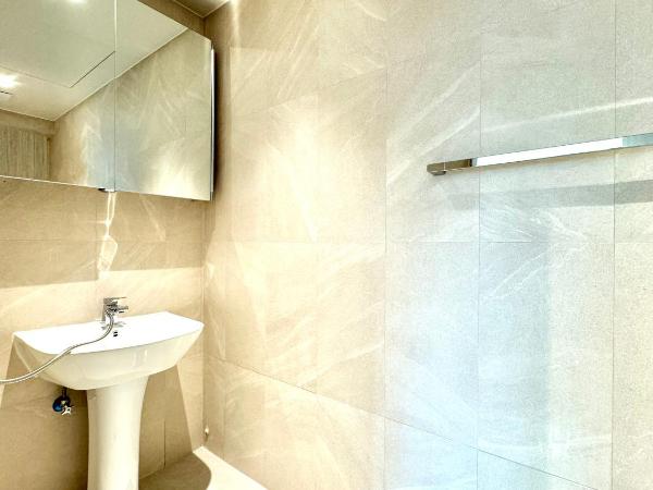 Namsan Forest in Myeongdong : photo 4 de la chambre chambre supérieure avec 2 lits queen-size