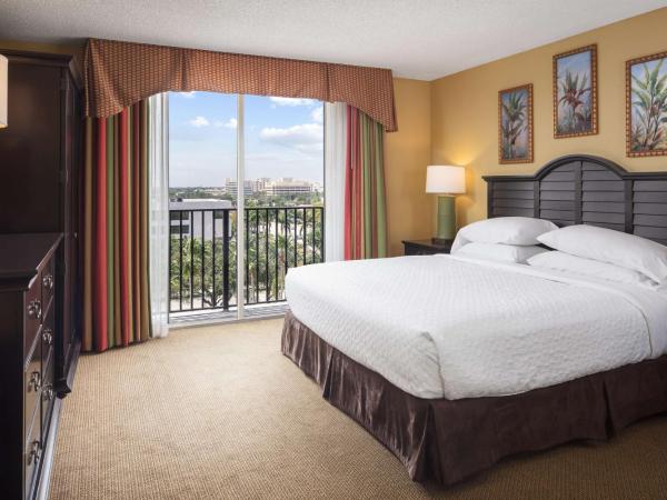 Embassy Suites by Hilton Fort Lauderdale 17th Street : photo 1 de la chambre suite 2 pièces avec lit king-size - non-fumeurs