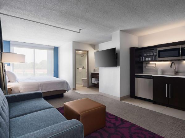 Home2 Suites by Hilton Indianapolis - Keystone Crossing : photo 3 de la chambre suite studio lit king-size