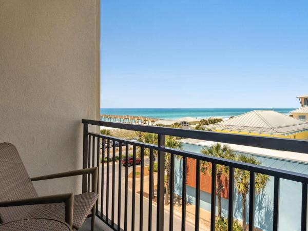 Embassy Suites By Hilton Panama City Beach Resort : photo 2 de la chambre two-bedroom suite with balcony and gulf view