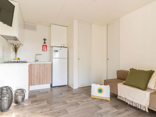 Club del Sole Rimini Family Village : photo 3 de la chambre lodge superior pet allowed