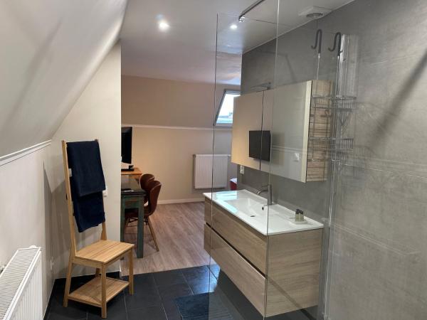 Guesthouse Orchid : photo 5 de la chambre chambre deluxe