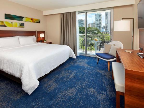 Hilton Garden Inn Waikiki Beach : photo 3 de la chambre chambre lit king-size