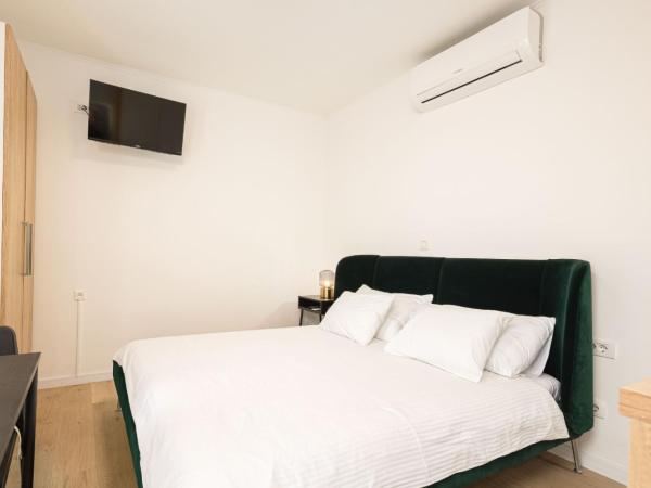 Apartments & Rooms Buble : photo 5 de la chambre studio avec terrasse