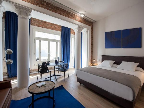 room00 Gran Vía Hostel : photo 1 de la chambre suite junior