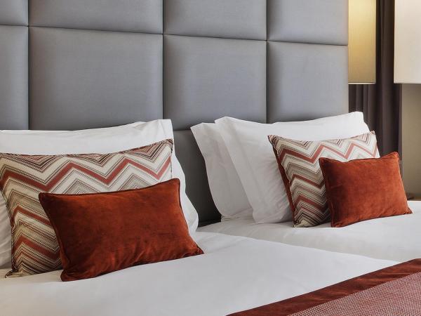 TURIM Marques Hotel : photo 4 de la chambre chambre lits jumeaux supérieure