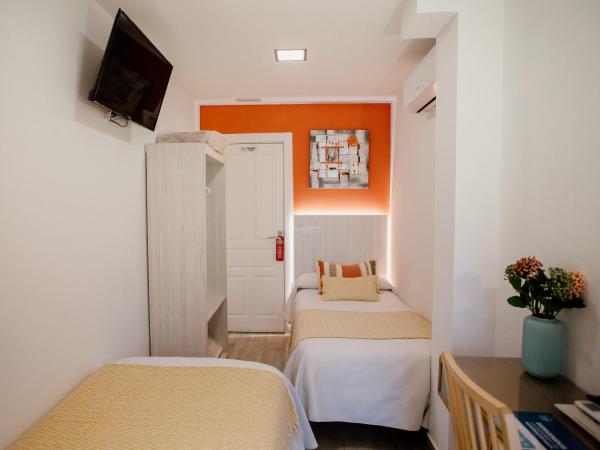 Pensión mastil 16. P2 : photo 5 de la chambre chambre double avec terrasse