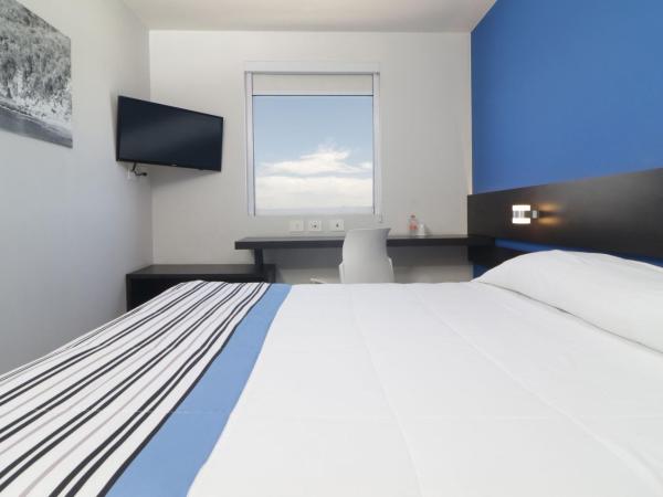 City Express Junior by Marriott Merida Altabrisa : photo 5 de la chambre chambre lit queen-size 