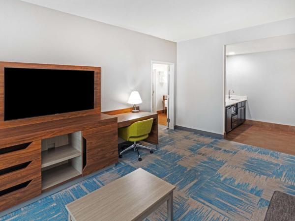 Hampton Inn and Suites Houston Central : photo 2 de la chambre suite 1 chambre lit queen-size - non-fumeurs
