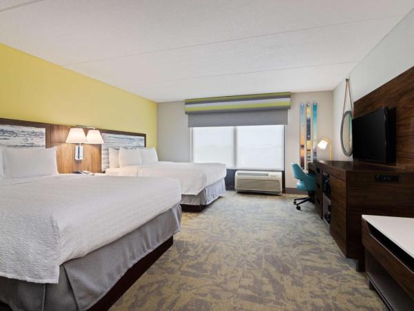 Hampton Inn Jacksonville-I-295 East/Baymeadows : photo 1 de la chambre chambre double avec 2 lits queen-size et baignoire - accessible aux personnes à mobilité réduite
