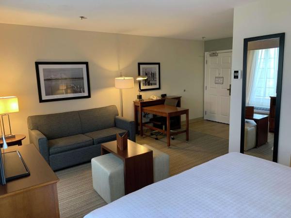 Homewood Suites Jacksonville Deerwood Park : photo 1 de la chambre suite studio lit king-size - non-fumeurs