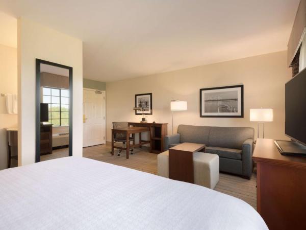 Homewood Suites Jacksonville Deerwood Park : photo 4 de la chambre suite studio lit king-size - non-fumeurs
