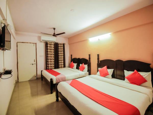 Hotel O KARANI DARSHAN : photo 8 de la chambre chambre triple classique