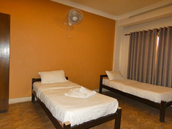 Paradise Guest House : photo 2 de la chambre chambre familiale standard