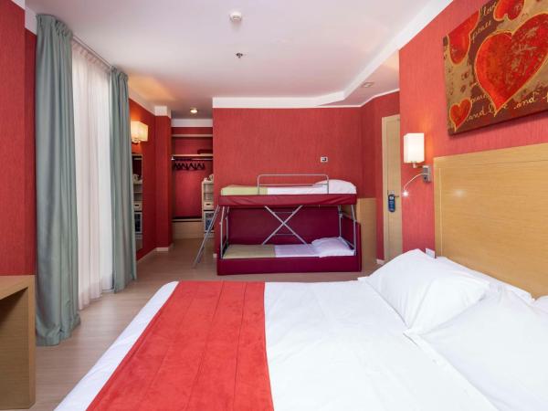 Best Western Porto Antico : photo 2 de la chambre chambre quadruple