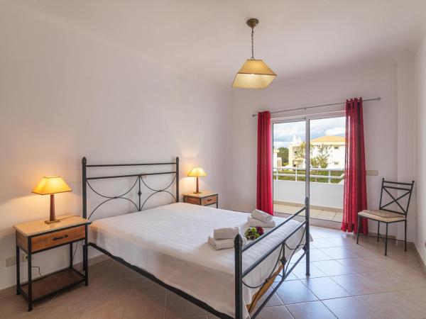 Aldeamento Turistico Aldeia da Galé : photo 2 de la chambre appartement 2 chambres