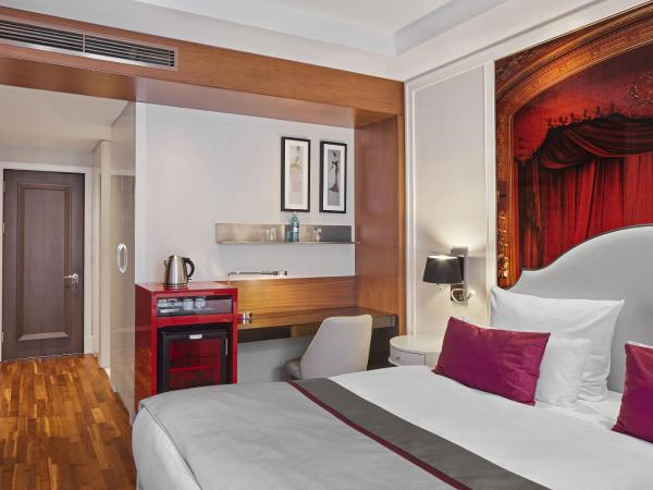 TITANIC Gendarmenmarkt Berlin : photo 2 de la chambre chambre deluxe double ou lits jumeaux