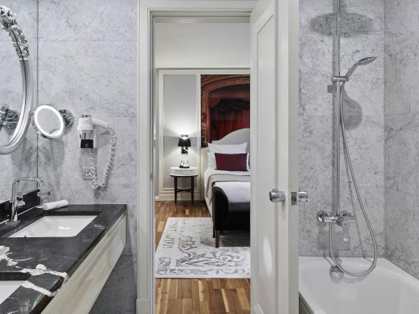 TITANIC Gendarmenmarkt Berlin : photo 8 de la chambre suite sezen aksu