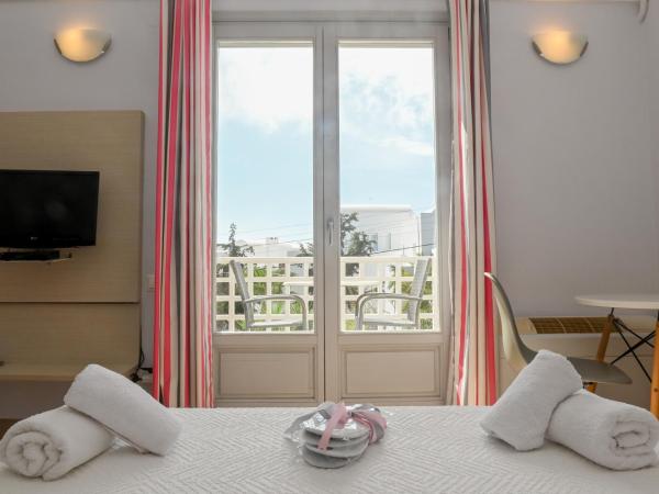 Atrium Villa : photo 8 de la chambre chambre double avec balcon