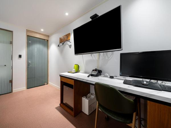 Jamsil Noblestay Hotel : photo 3 de la chambre chambre lit queen-size