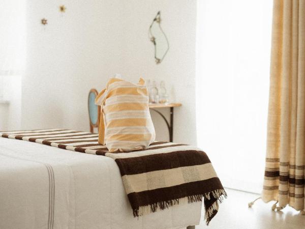 Agriturismo Belvedere 9 : photo 2 de la chambre chambre double avec balcon - vue sur mer