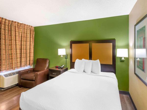 Extended Stay America Suites - Salt Lake City - Sugar House : photo 1 de la chambre studio lit queen-size - non-fumeurs