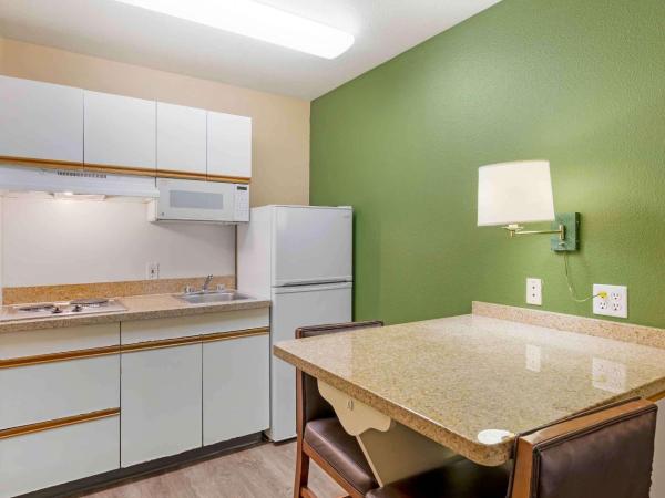 Extended Stay America Suites - Salt Lake City - Sugar House : photo 4 de la chambre studio avec 2 lits queen-size – non-fumeurs