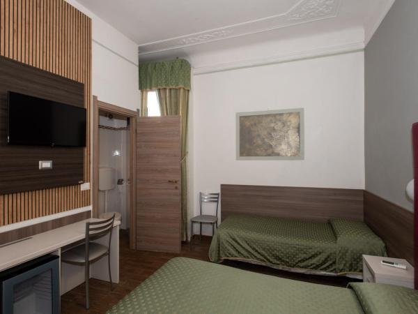 Hotel Piola : photo 7 de la chambre chambre triple deluxe